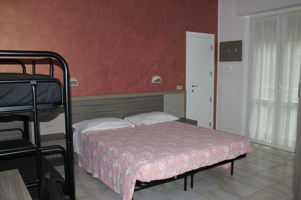 Hotel Costanza Cesena Ruang foto